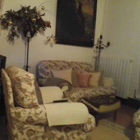 Gasthuis Casa Ciri 3*